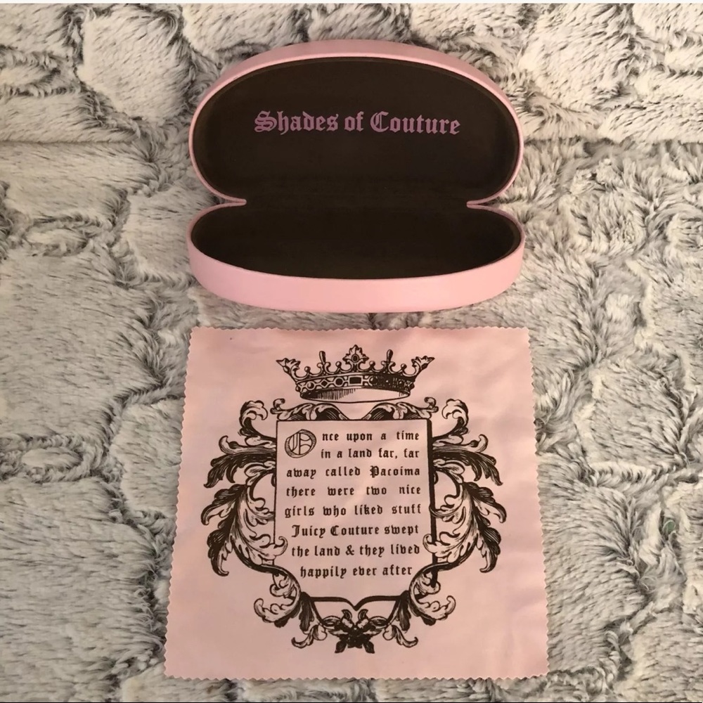 Juicy Couture Light Pink Glasses Clamshell case